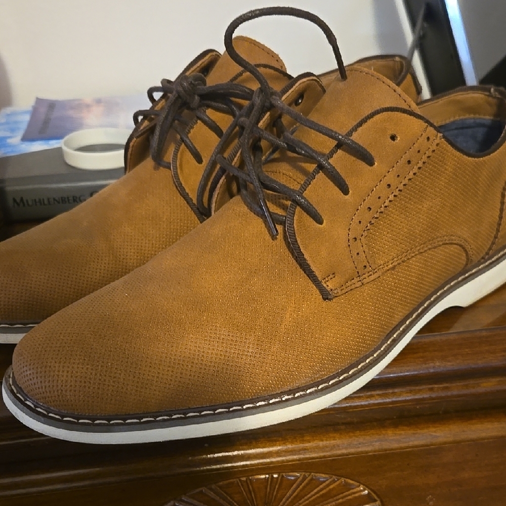 Men's Brown Oxfords